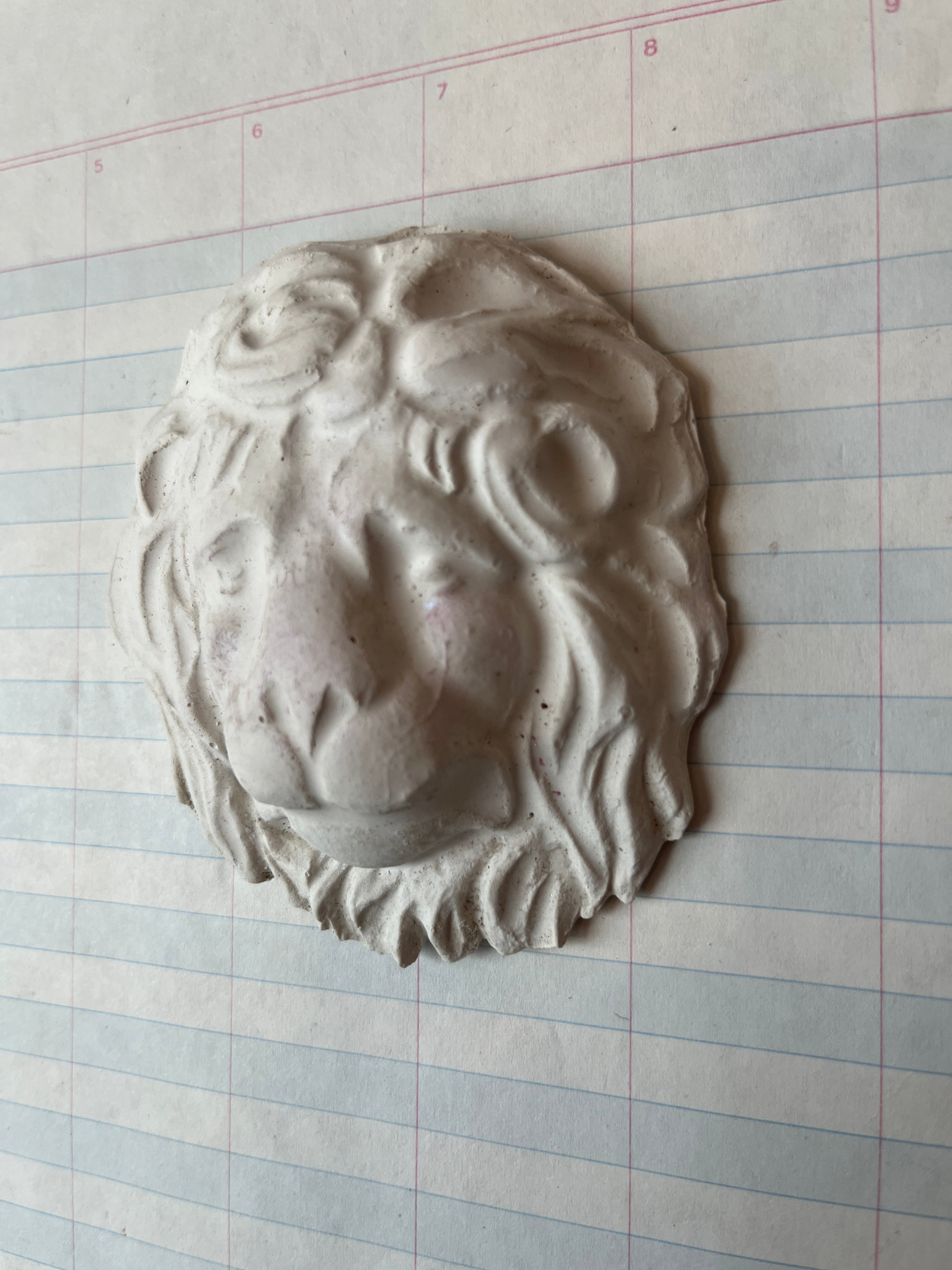 Courageous Lion Plaster Ornament - PARCEL