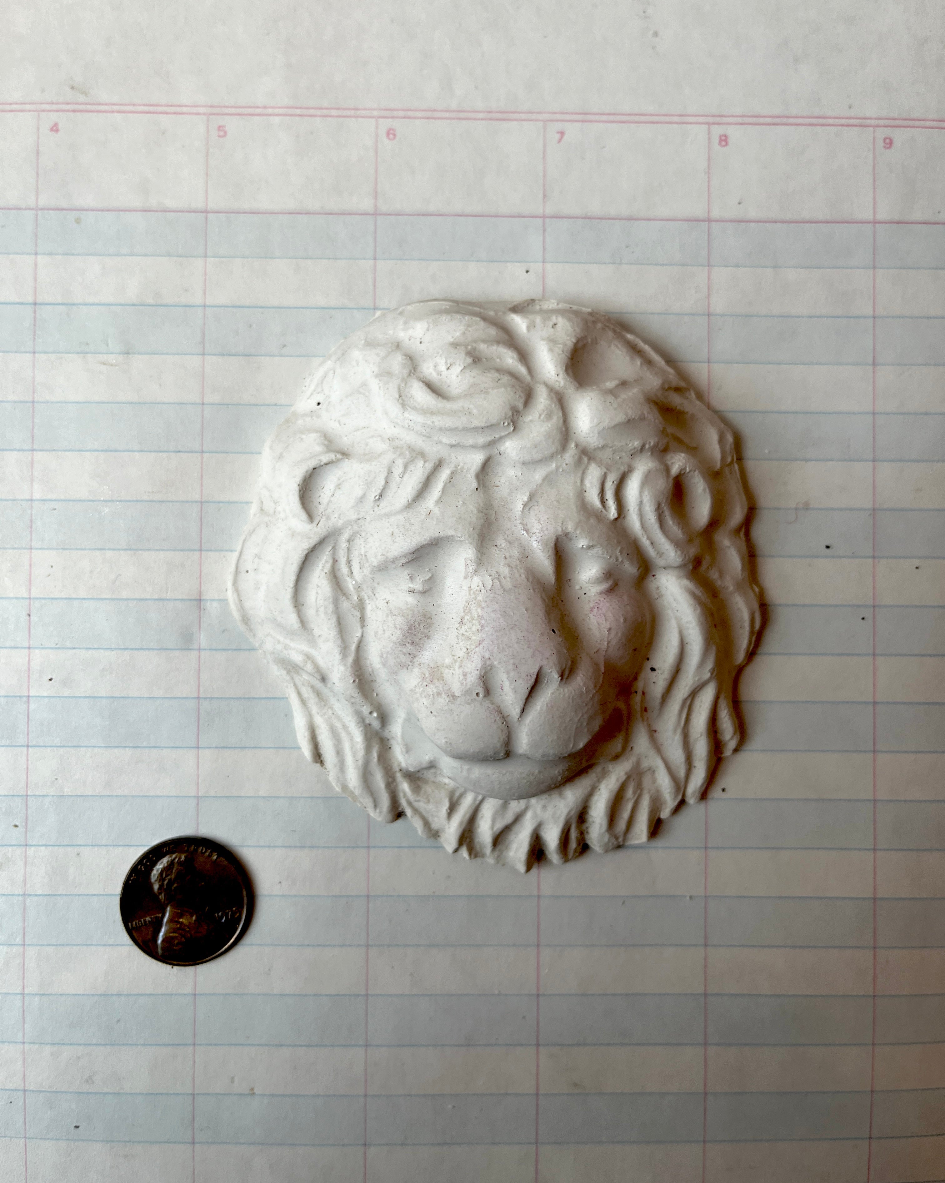 Courageous Lion Plaster Ornament - PARCEL