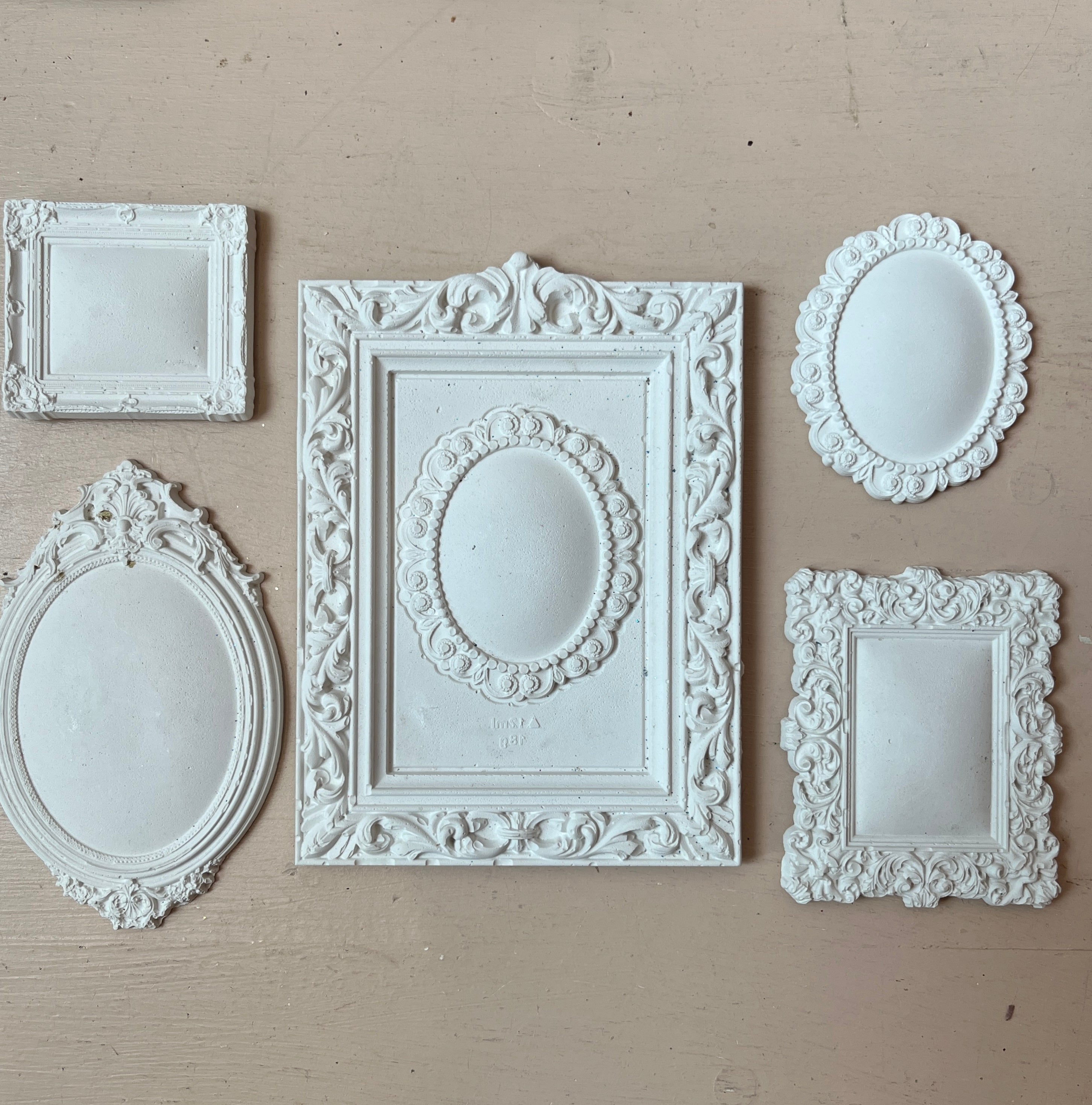 Plaster Ornamental Frames - PARCEL