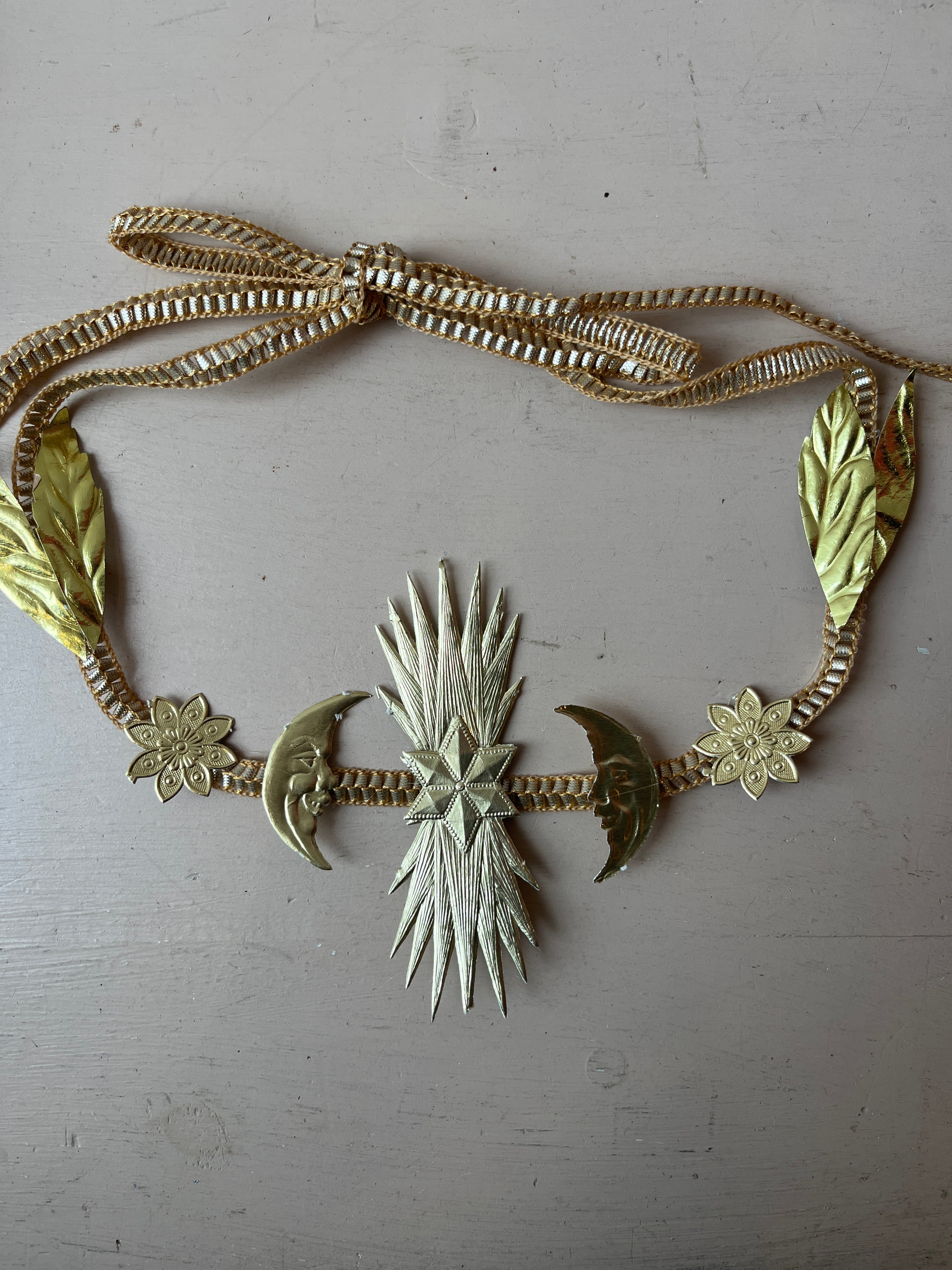 Ribbon Cosmic Crown - PARCEL