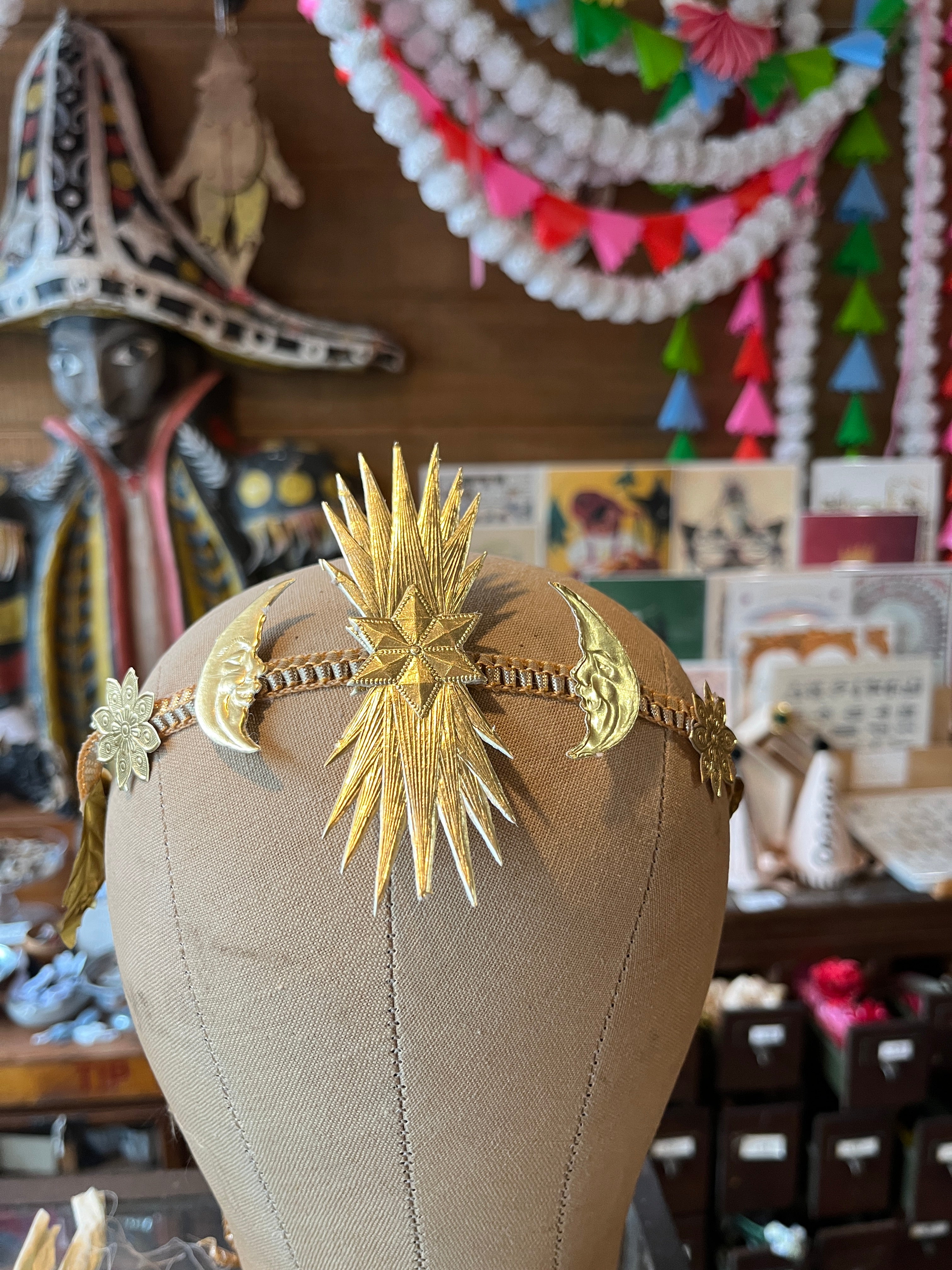 Ribbon Cosmic Crown - PARCEL