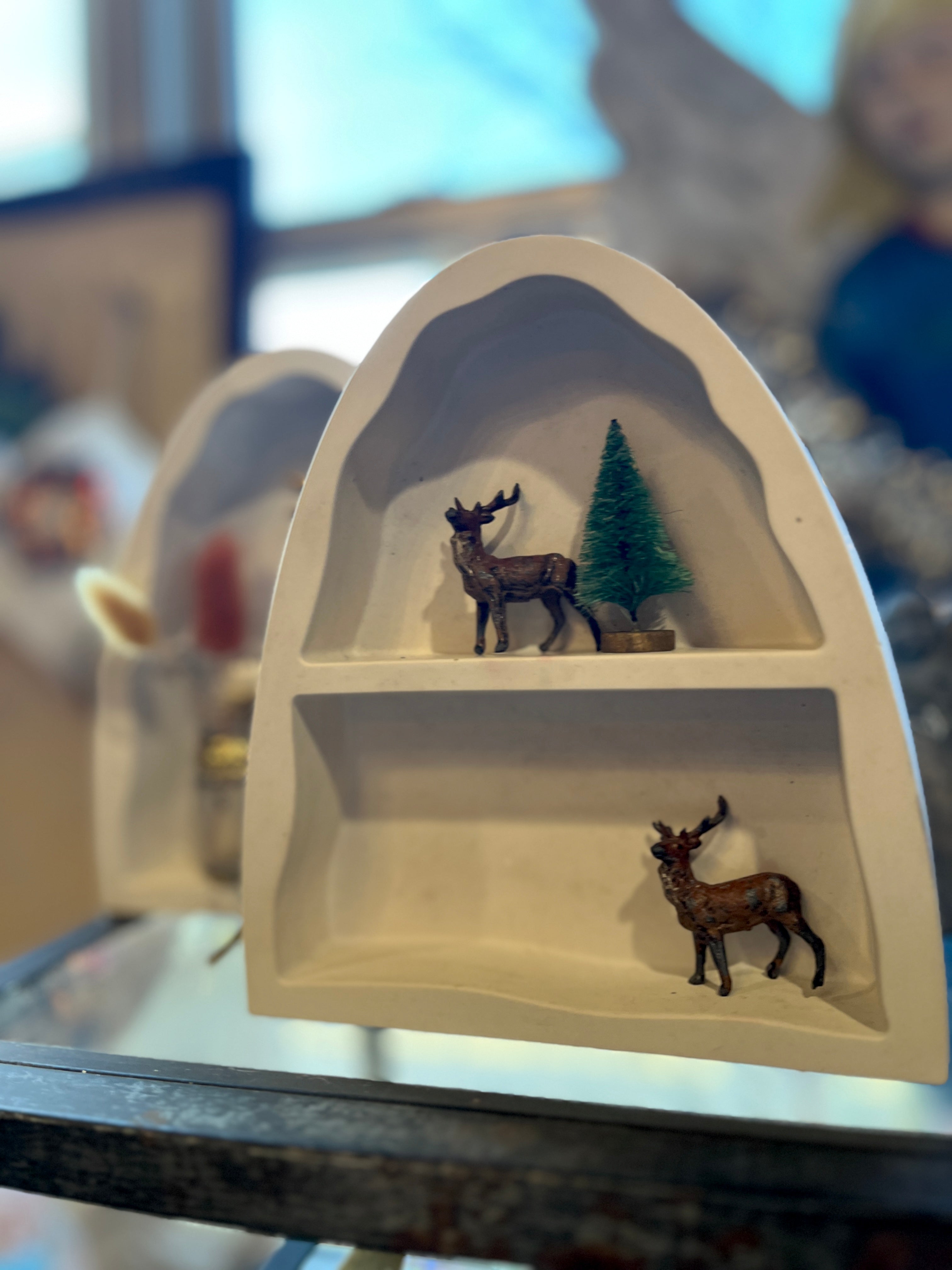 Plaster Altar with Shelf - PARCEL