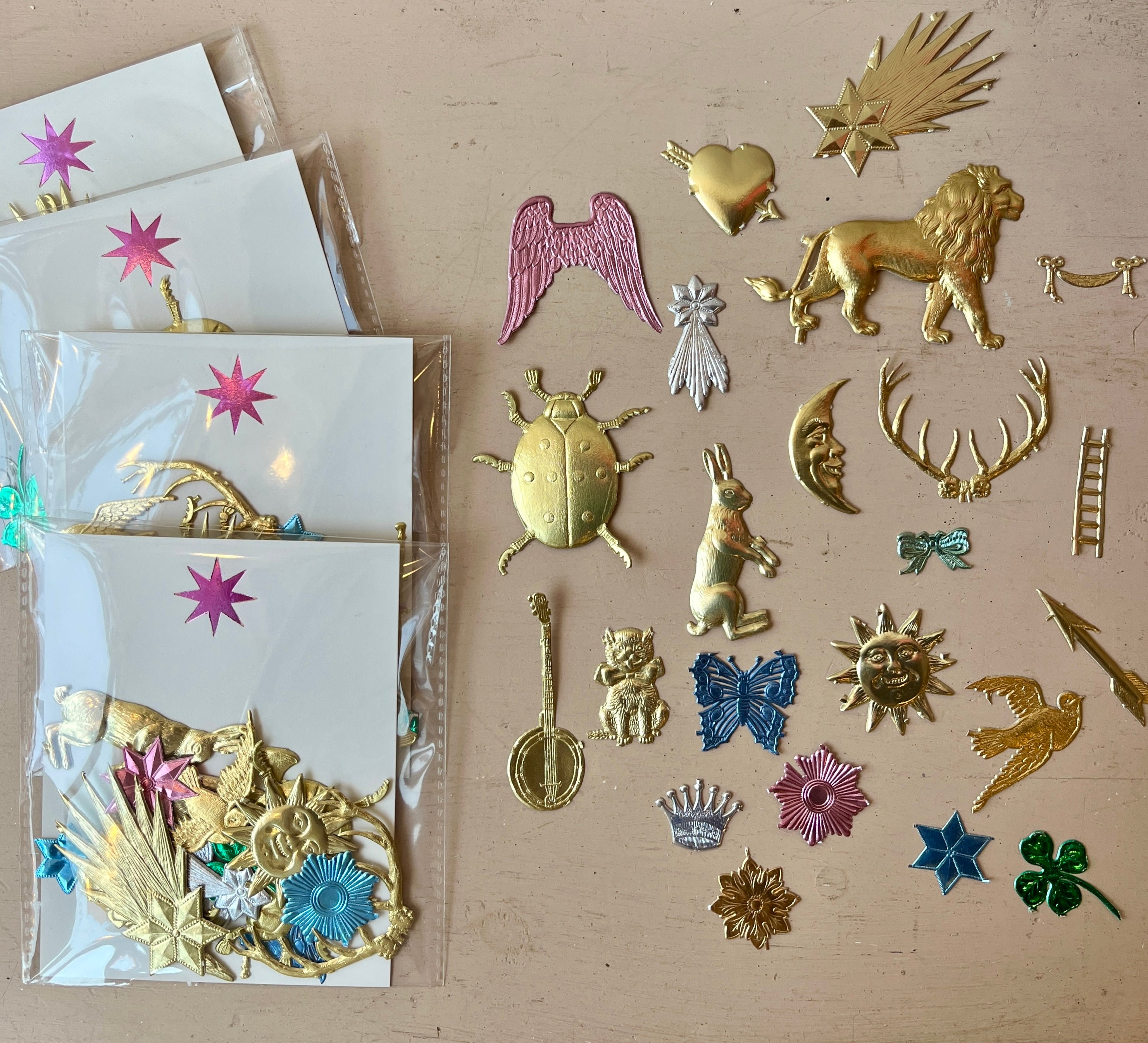 Embossed foil paper trim assortment - PARCEL