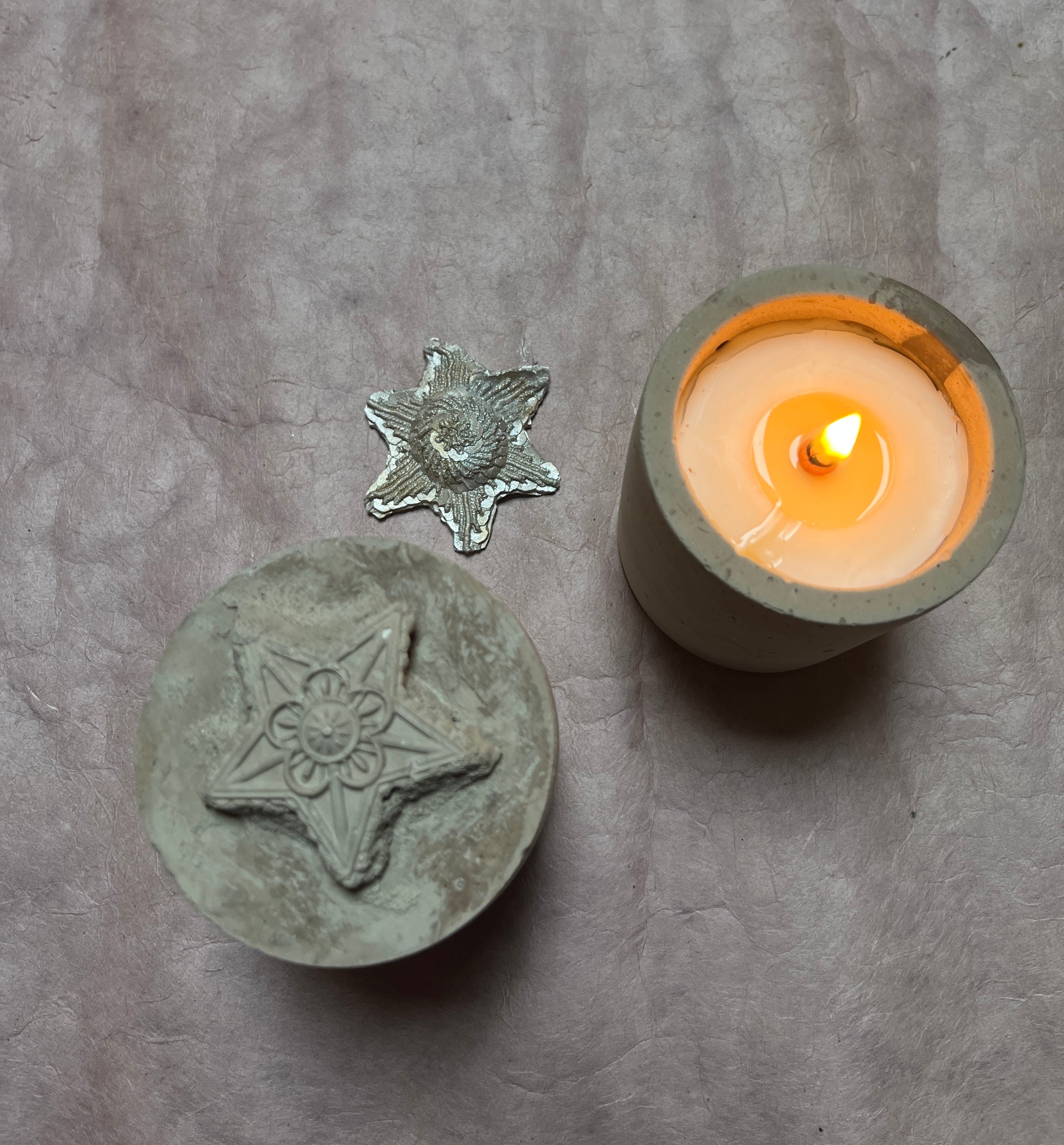 No. 6: Atelier Parcel Olfactory Scented Candle - PARCEL