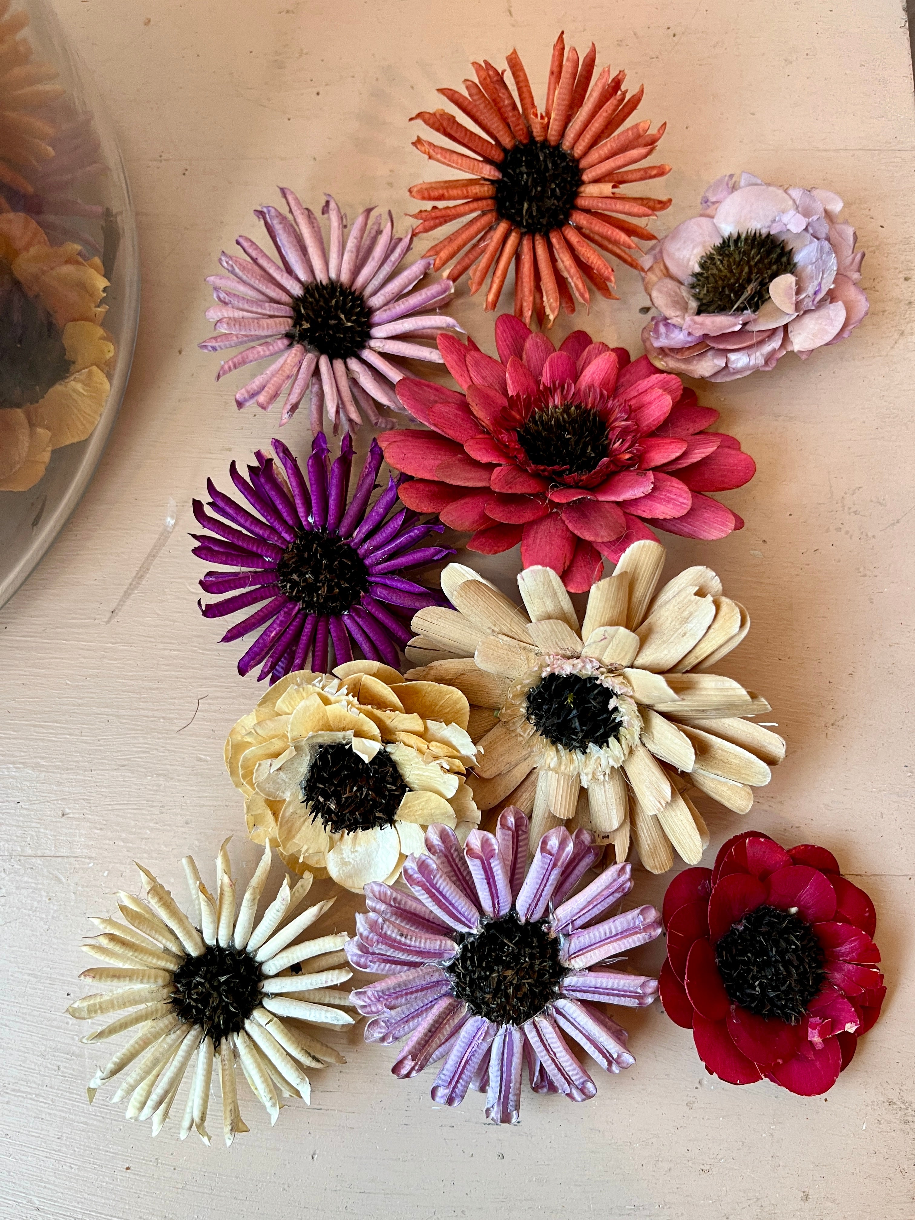 Natural Dyed Wood Flower Heads - PARCEL