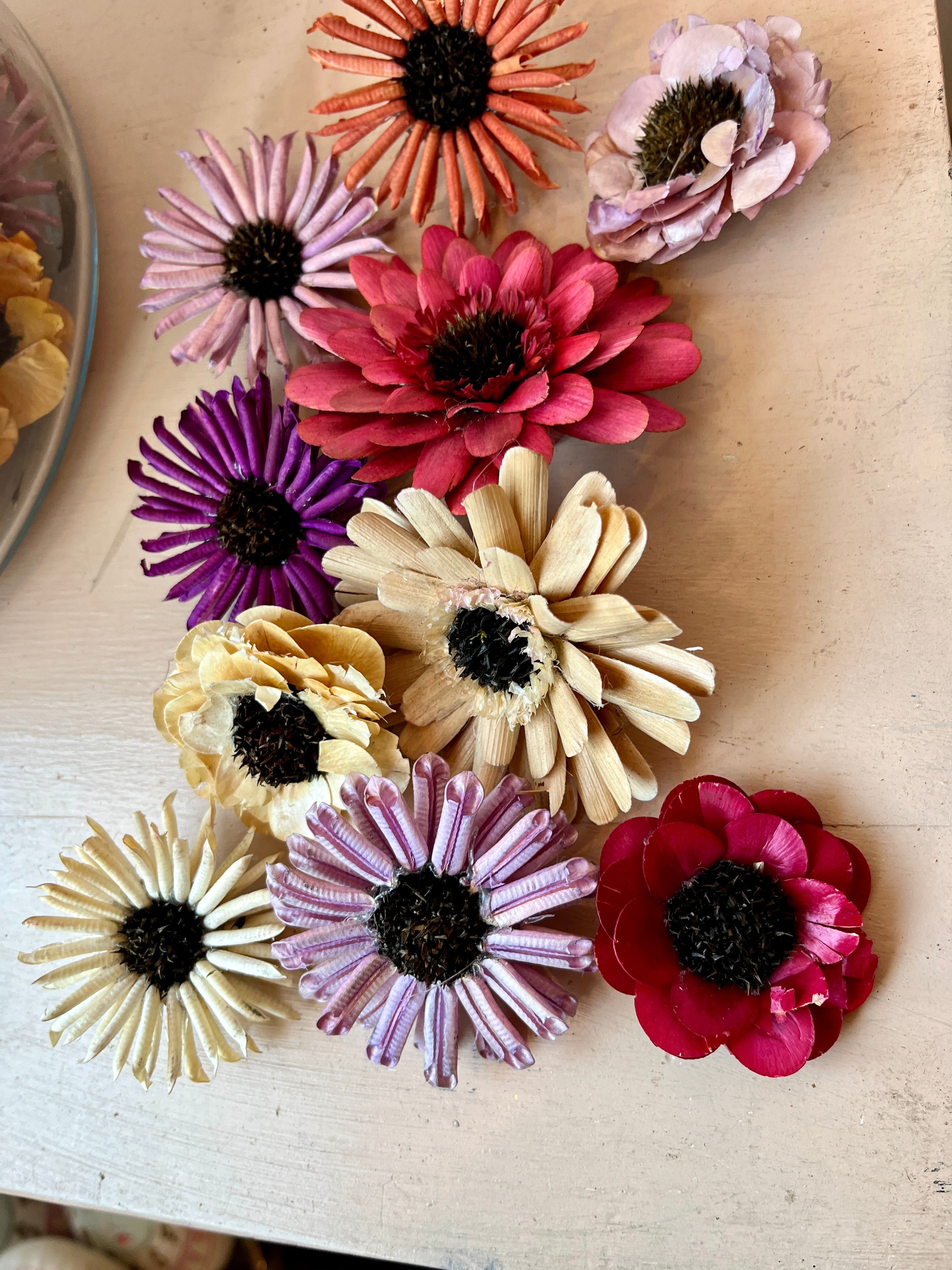 Natural Dyed Wood Flower Heads - PARCEL
