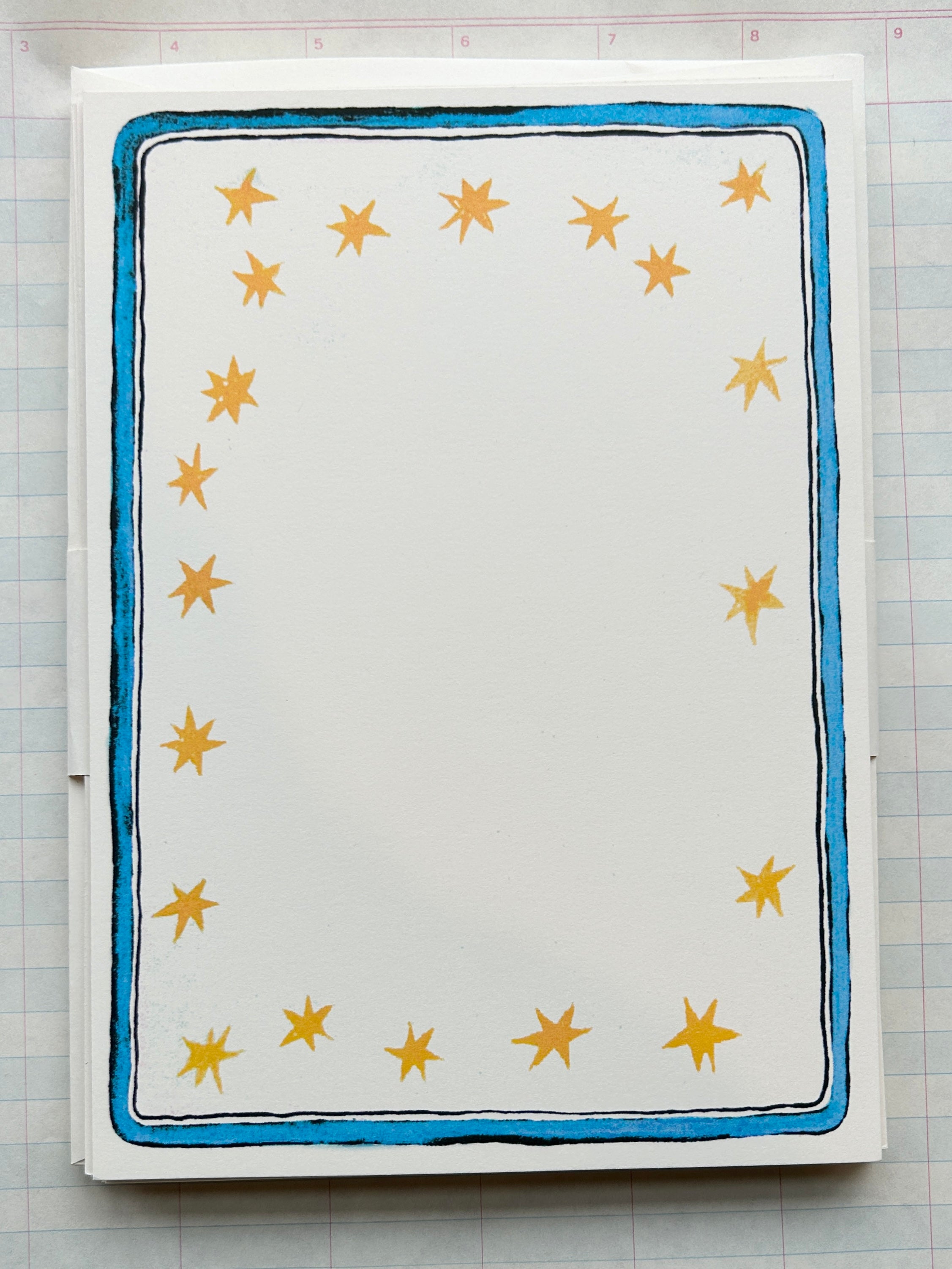 Star & Ribbon Frame Stationery Set - PARCEL