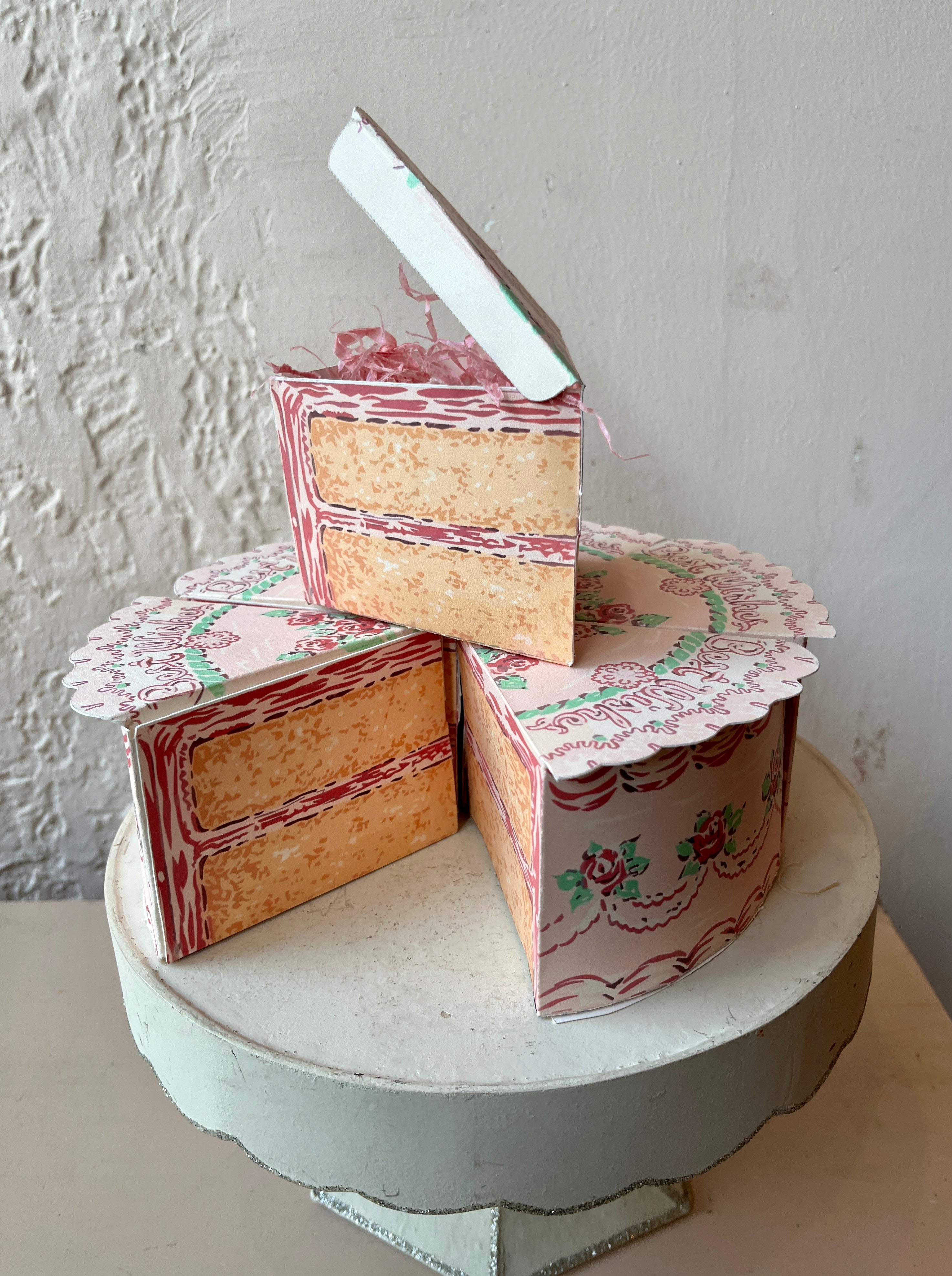 Slice of Cake Boxes - PARCEL