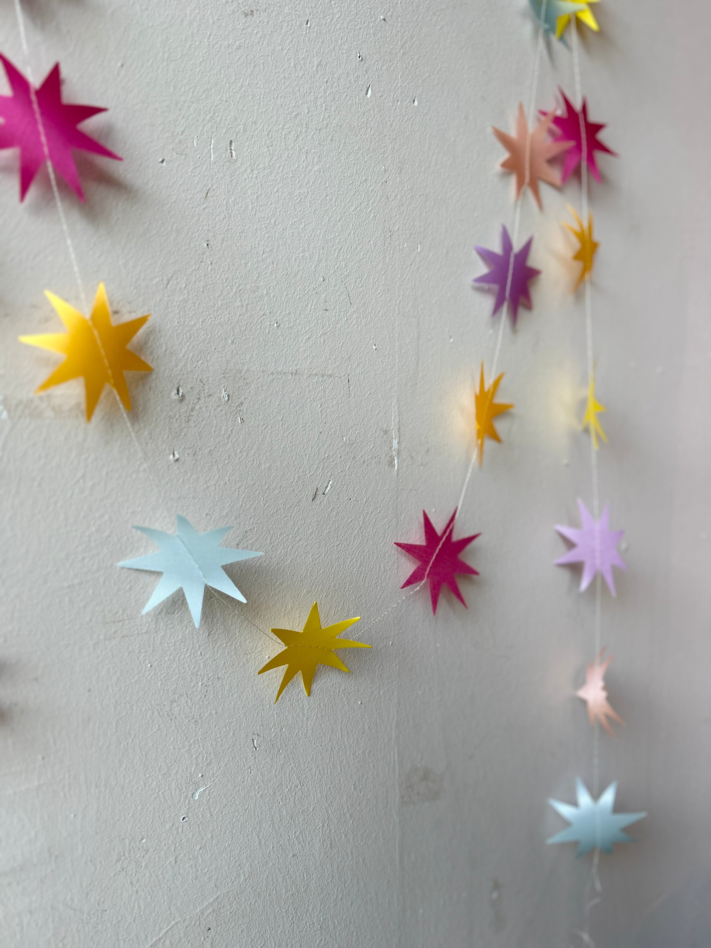 Stitched Starburst Garland - Fruity Colors - PARCEL