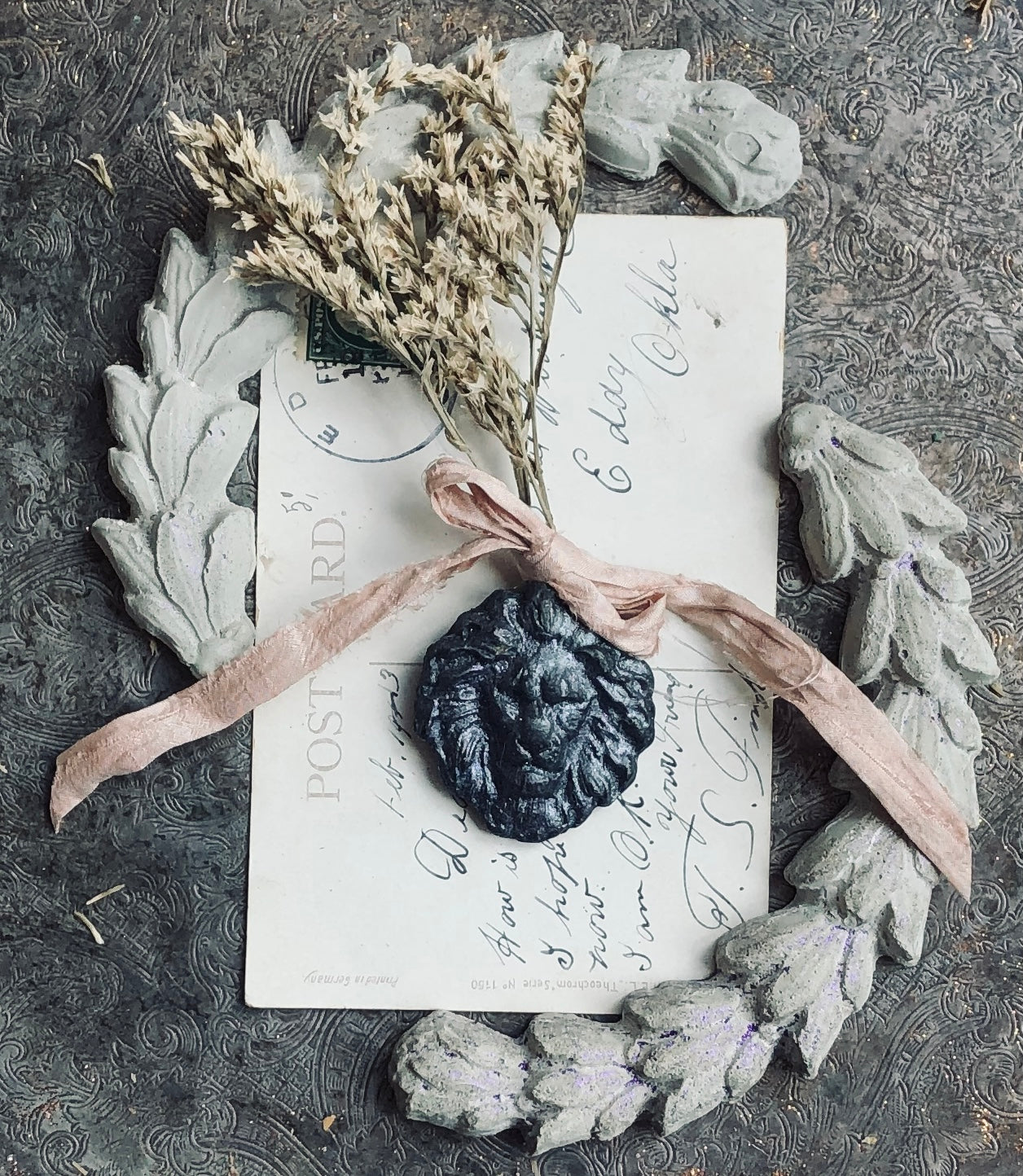 Intaglio Pendant Ornaments - PARCEL