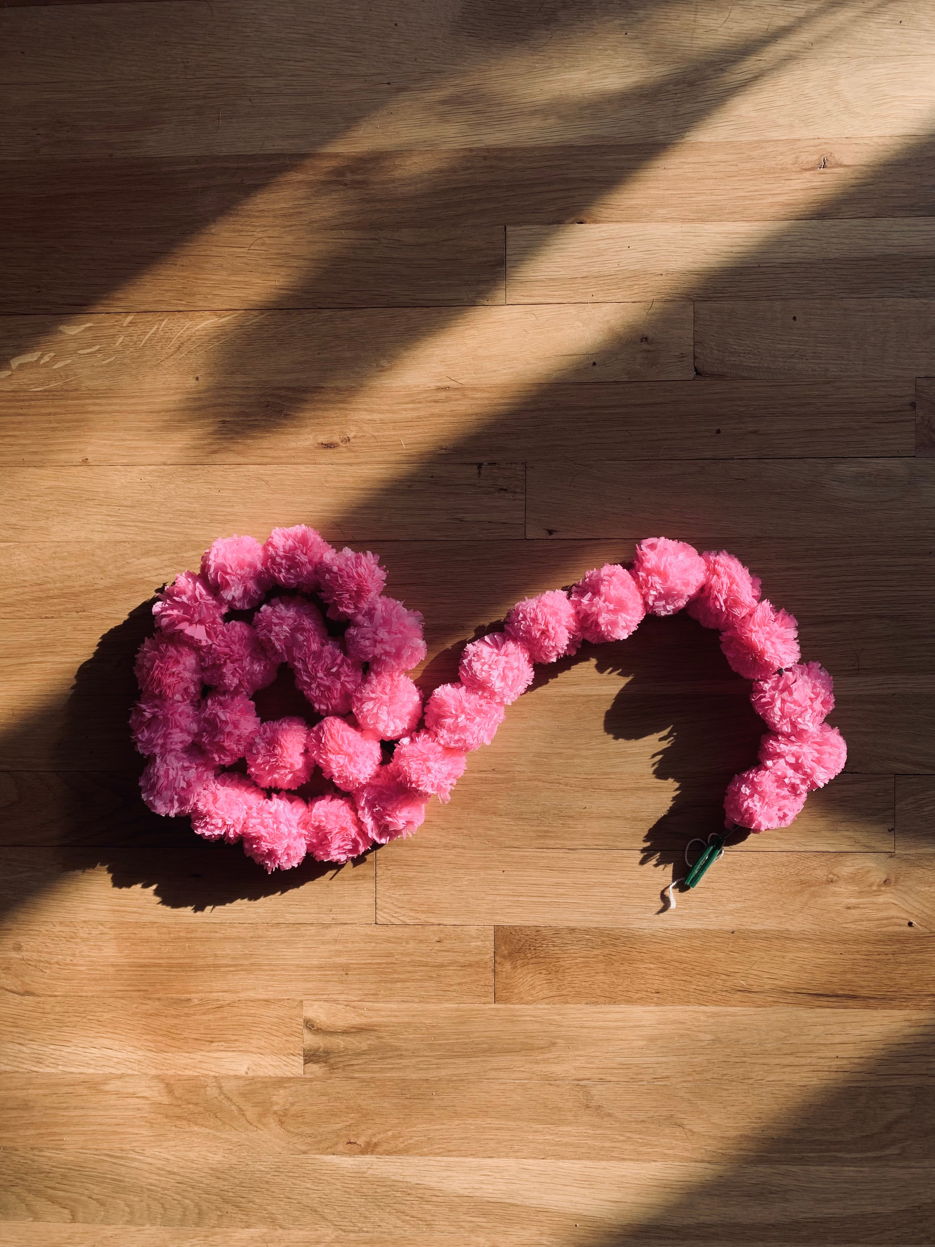 Fluffy Pompom Garland - PARCEL