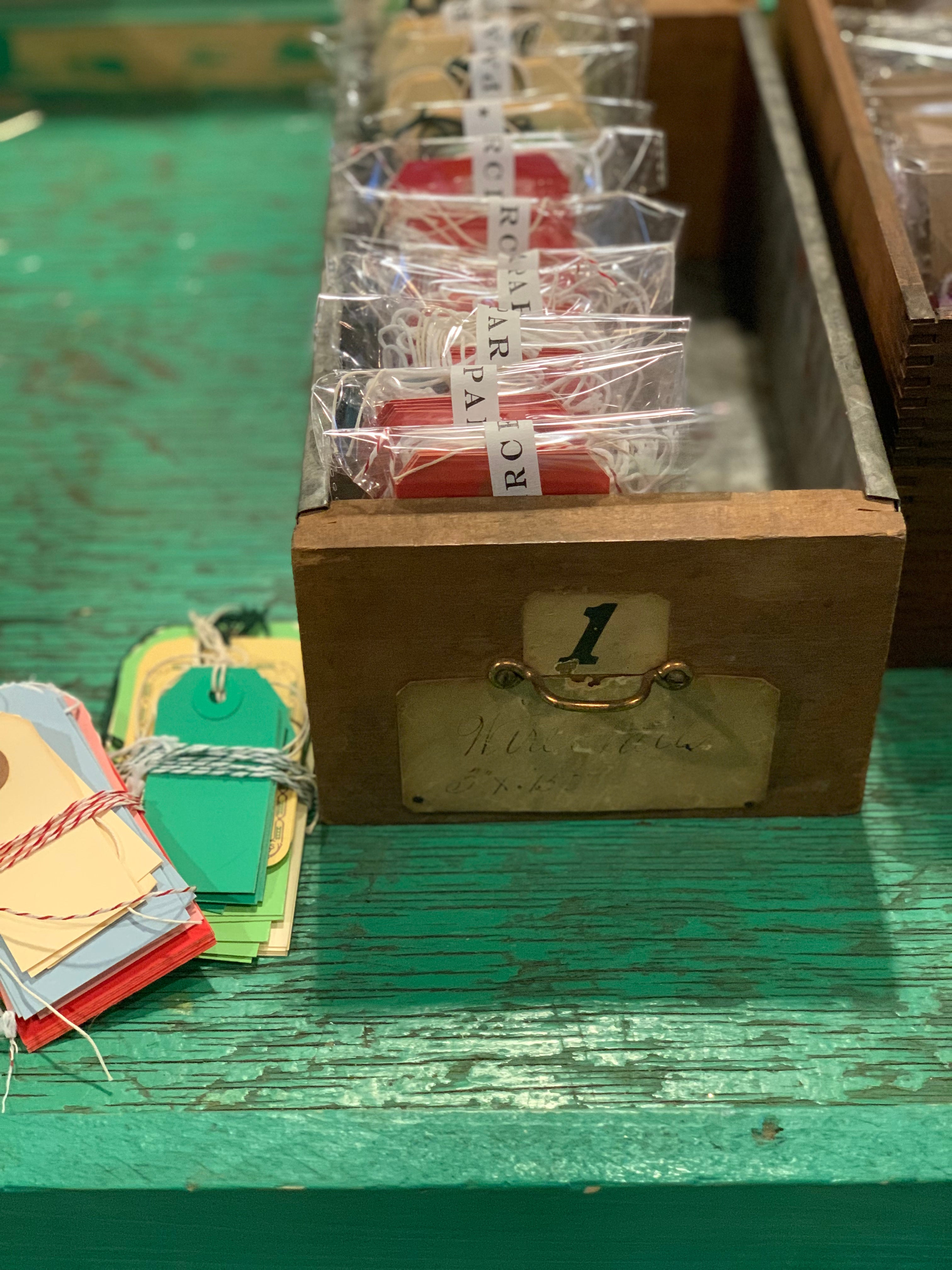 Vintage Gift Tag Bundles - PARCEL