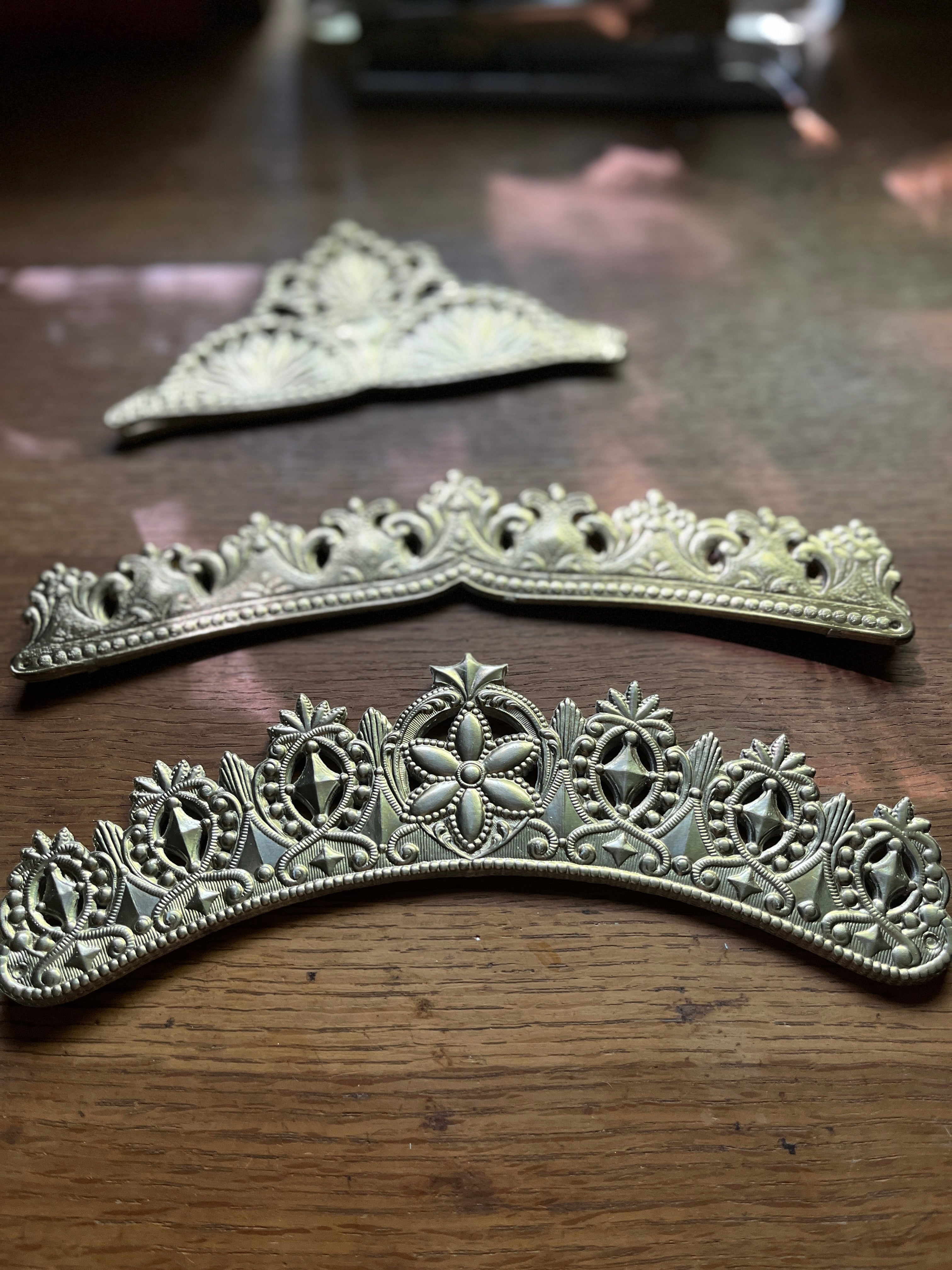 Foil Dresden Tiara - PARCEL