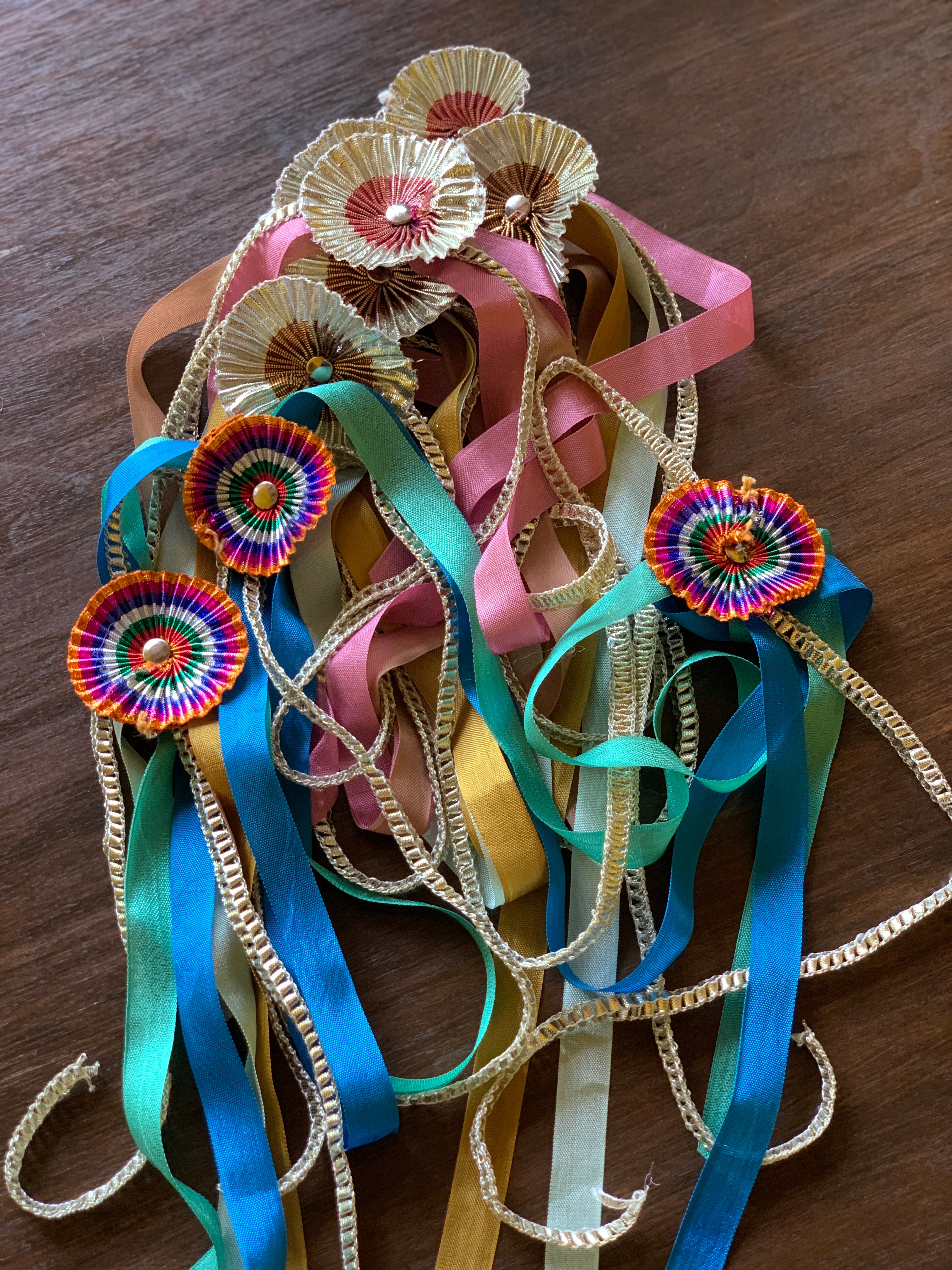 Ribbon Rosette Garlands - PARCEL