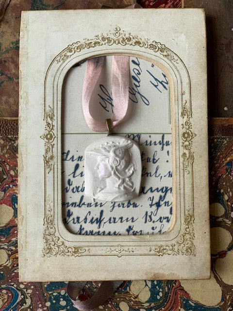 Intaglio Pendant Ornaments - PARCEL