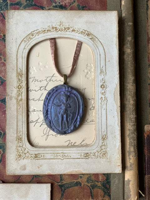 Intaglio Pendant Ornaments - PARCEL